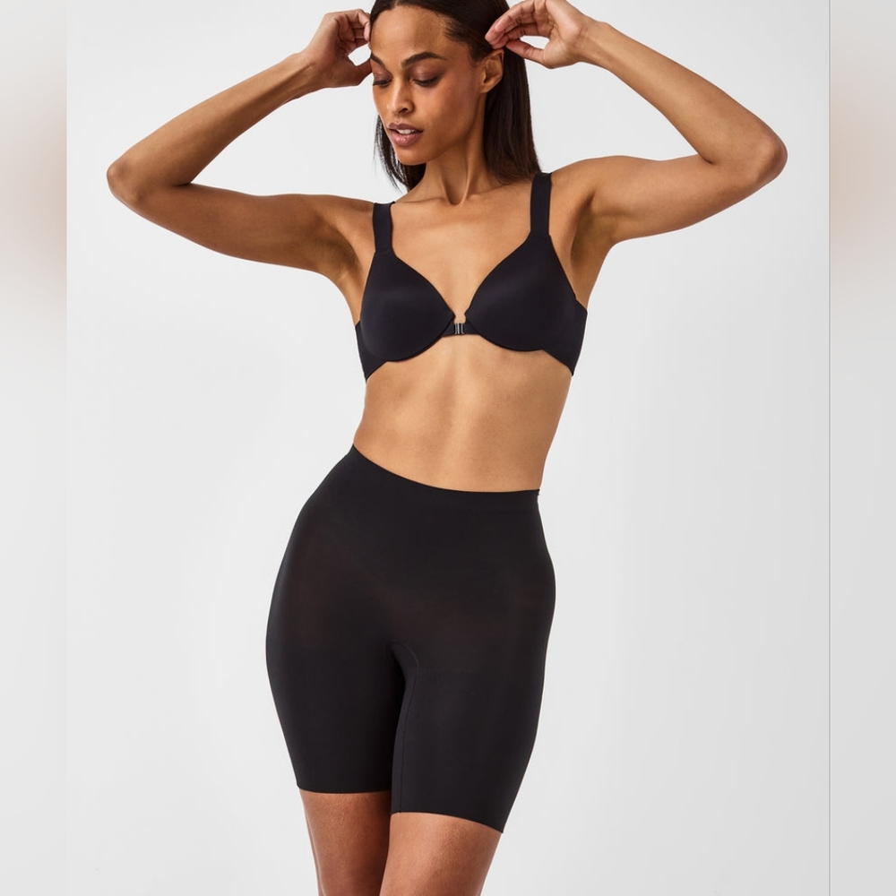 Spanx Power Short - Picture 2 of 4